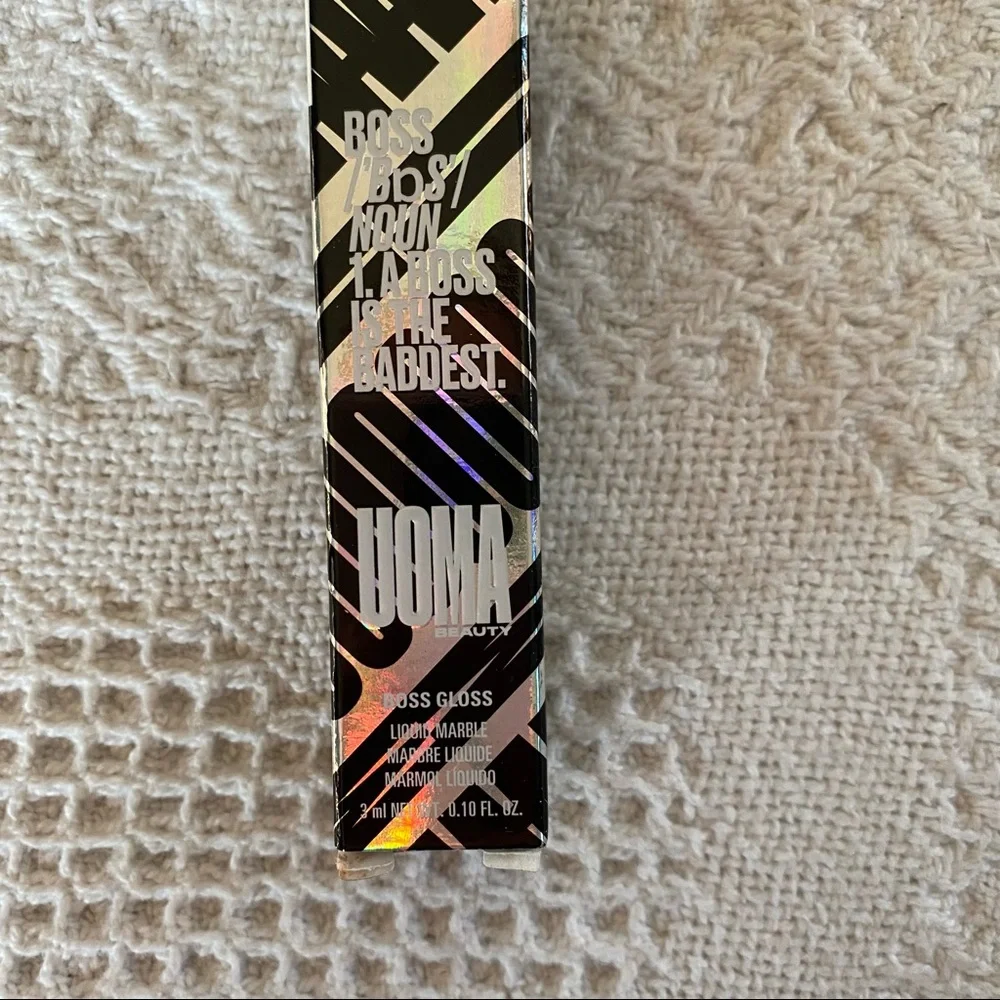 NEW UOMA Beauty Boss Gloss (PASSION)
